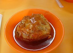 グルメ満喫！阿給と魚丸湯を食す