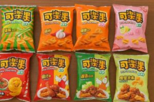 現地の味を楽しめるスナック菓子